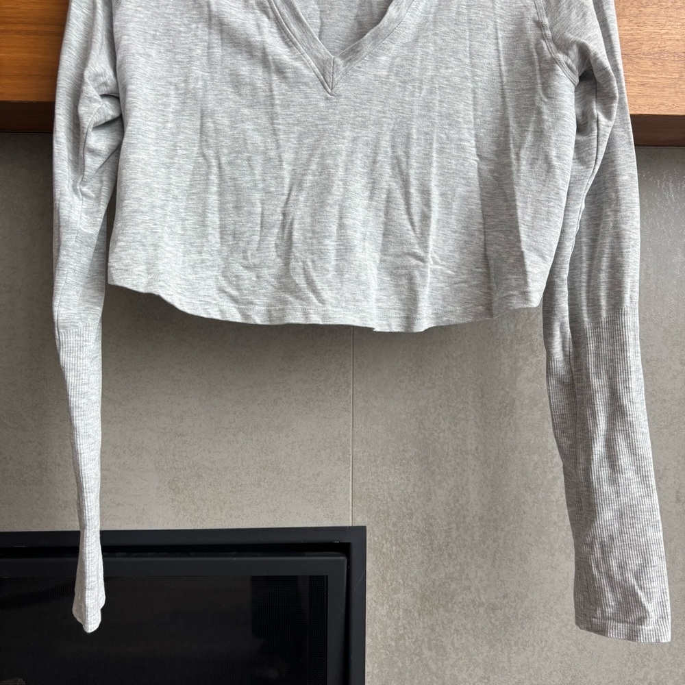 Free People Movement V Neck Cropped Long Sleeve Top, Size M - Picture 3 of 10